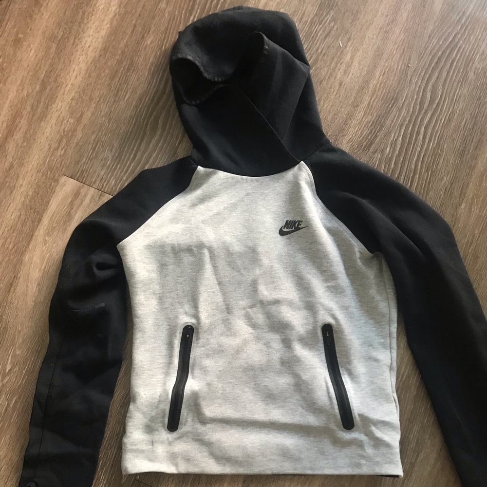 Women Nike sweatshirt
